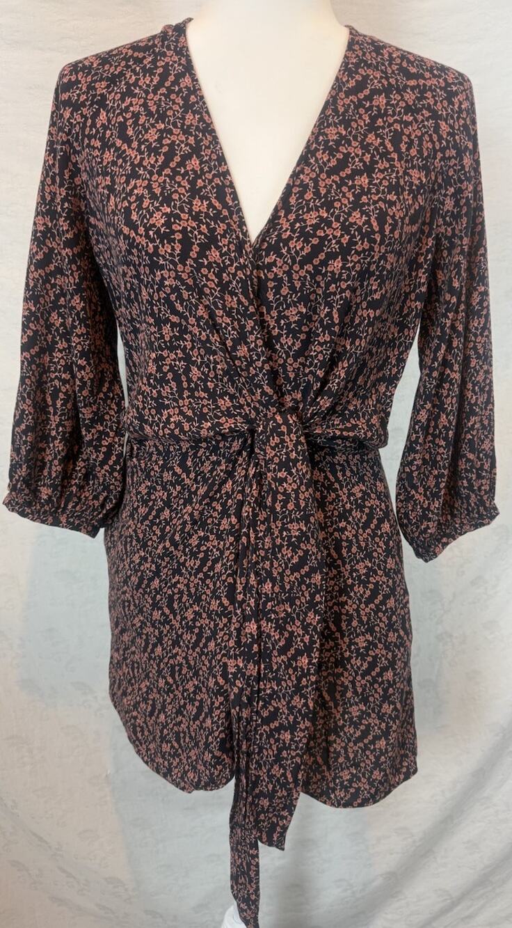 Gorgeous Free People "Clara" Floral Tunic Mini Dress in Size Small! Retail $118